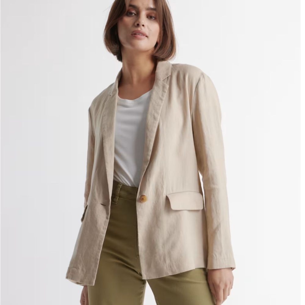Quince Light Tan 100% Linen Blazer Jacket